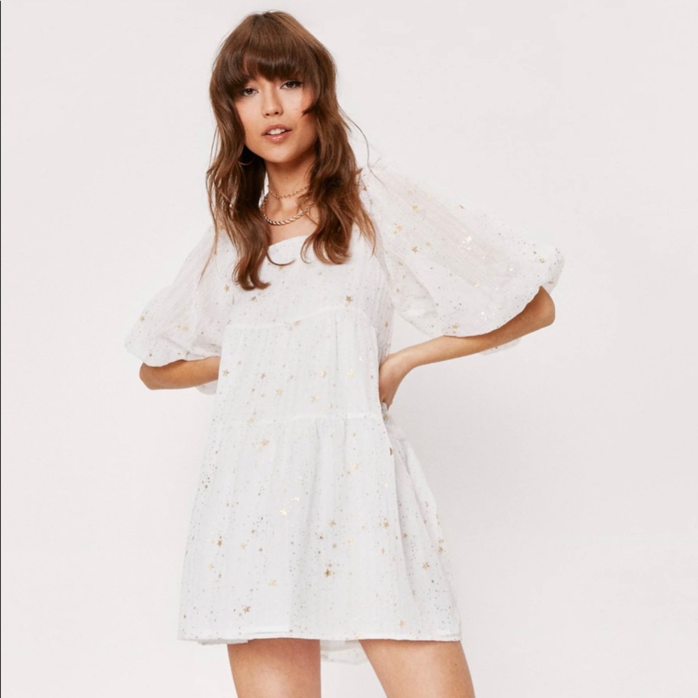 NWT Nasty Gal Star Puff Sleeve Smock Dress